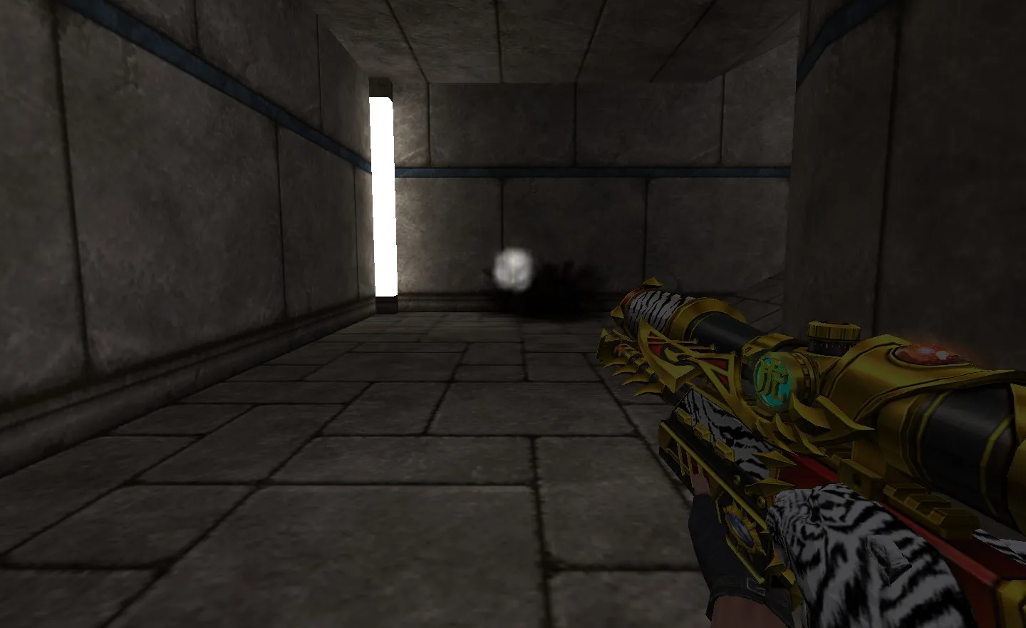 Arma en mano